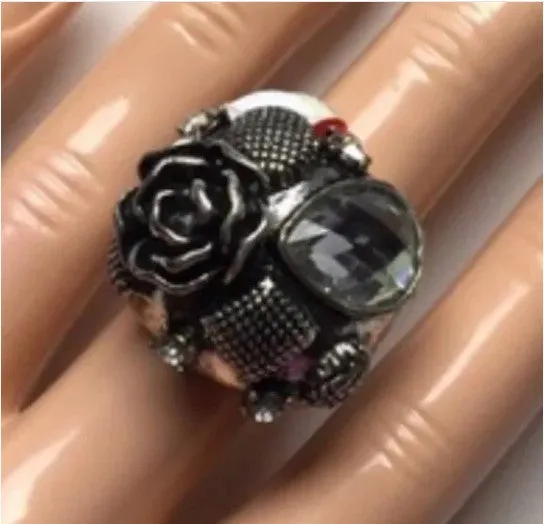 50% OFF Brand New Adjustable Ring Silver Rose Fashions Jewelry with gemstone