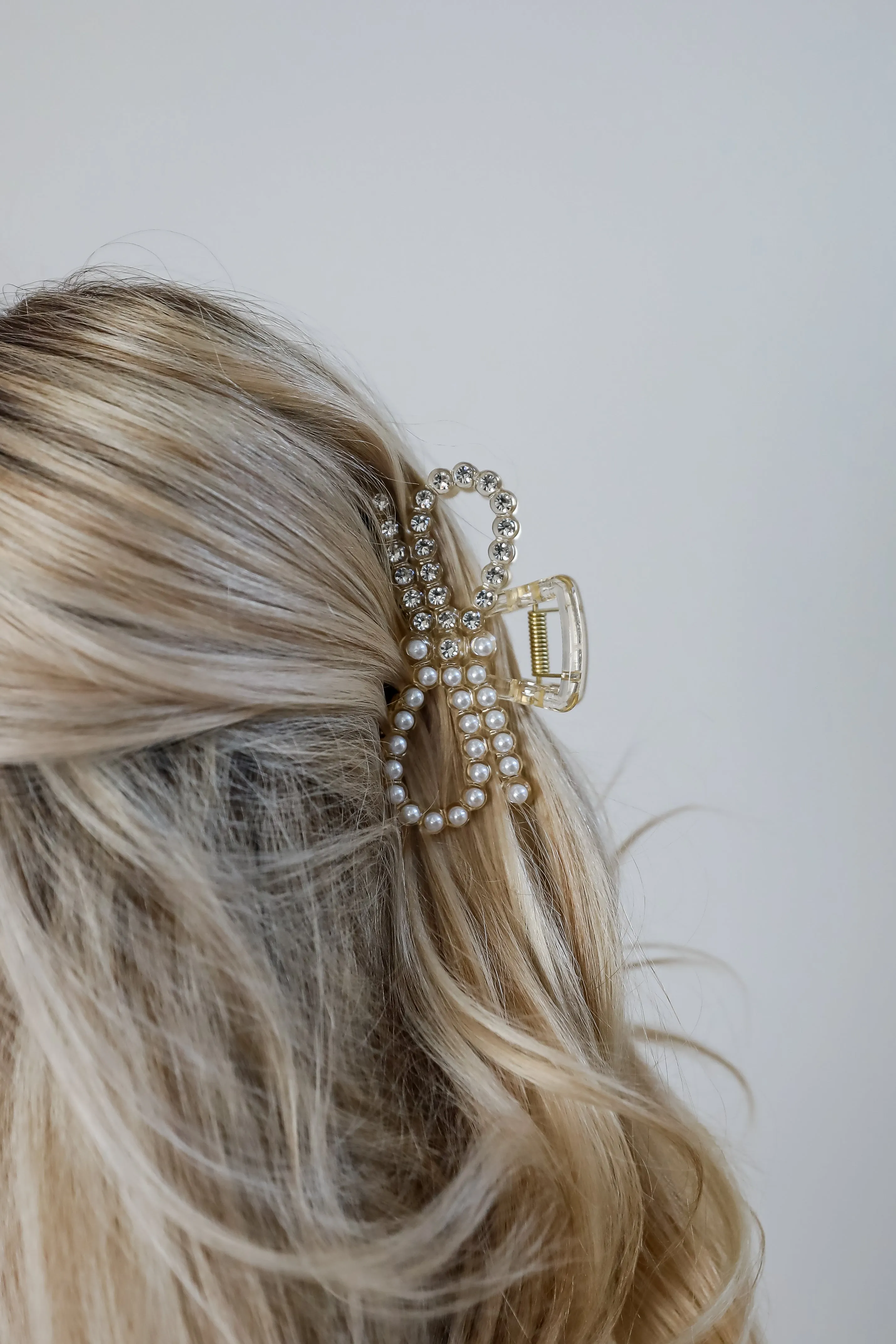 Bejeweled Beauty Rhinestone   Pearl Bow Claw Hair Clip
