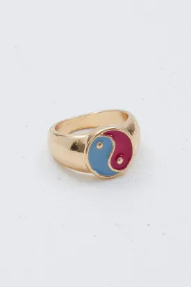 Gold Yin Yang Ring